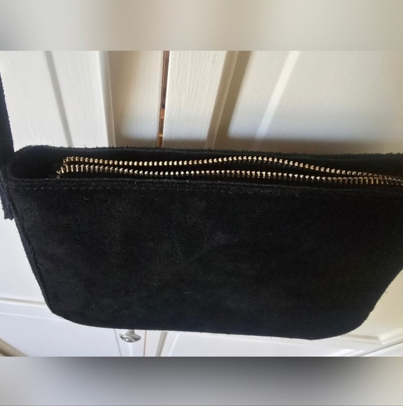 Brandy Melville Black Suede Shoulder Bag - Picture 4 of 7
